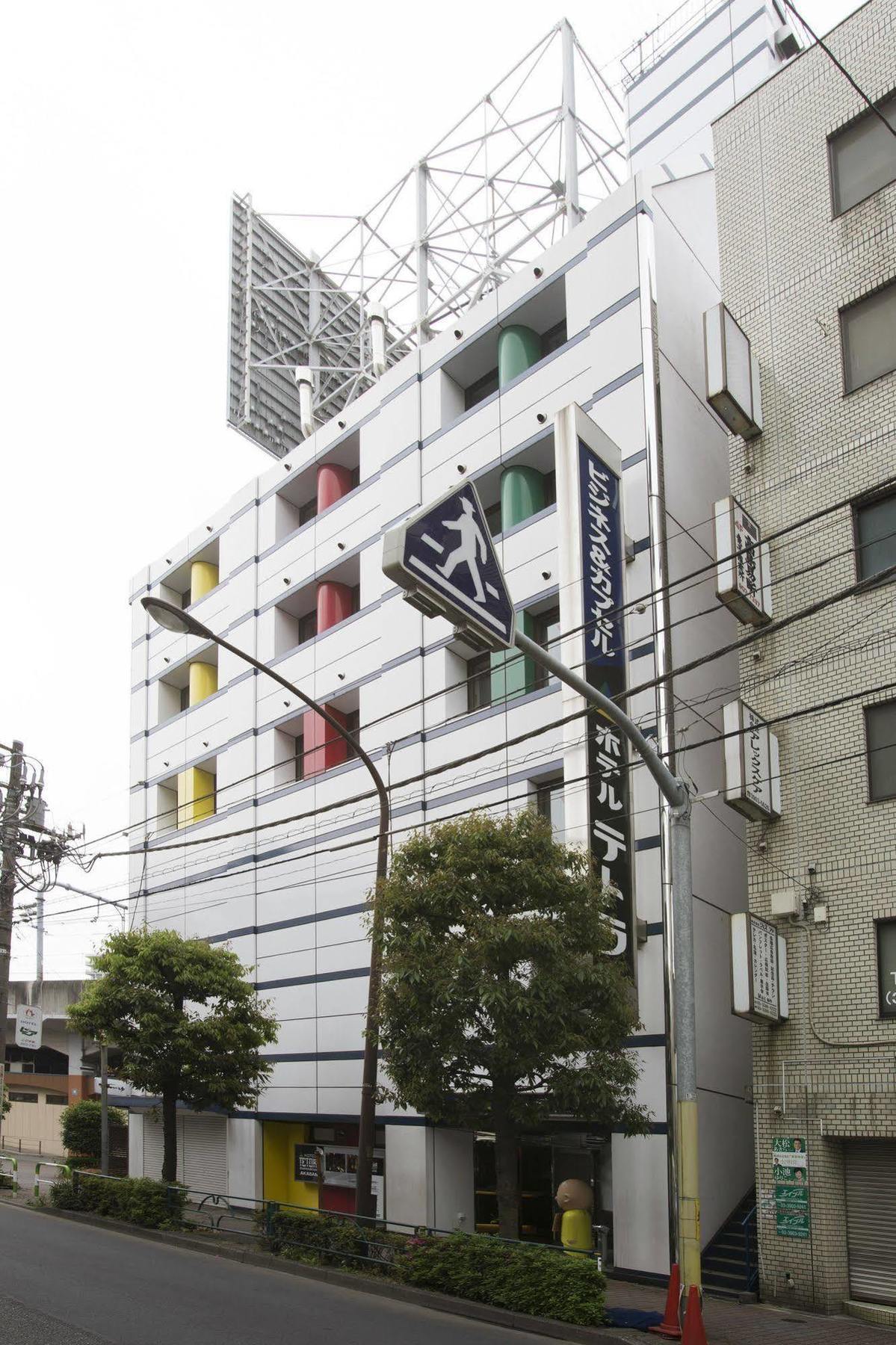 Hotel cápsula Oyo Tetora Akabane *