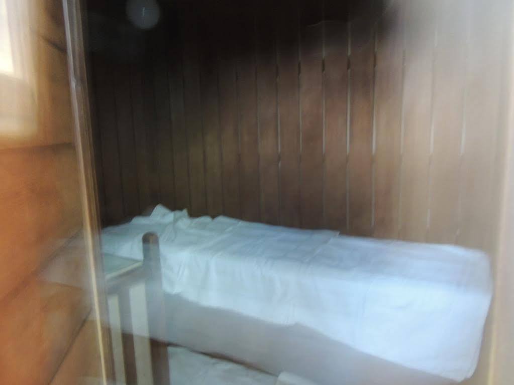 Hotel cápsula Oyo Tetora Akabane Tóquio