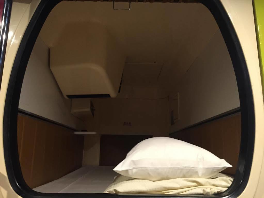 Oyo Tetora Akabane Hotel cápsula