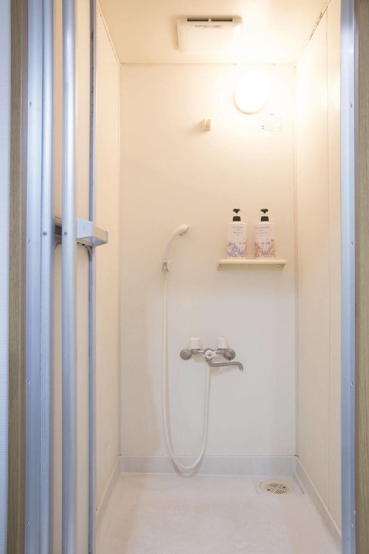 Kapselhotel Oyo Tetora Akabane Präfektur Tokio