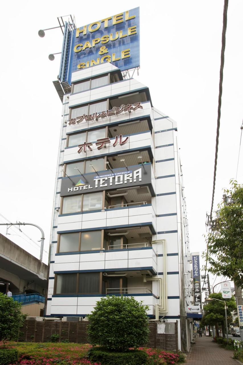 Oyo Tetora Akabane Capsulehotel *